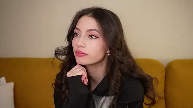 Snapshot of FirstOfFallen chatting on December 2025 09:13:02 AM FirstOfFallen online show from December 2025 09:13:02 AM