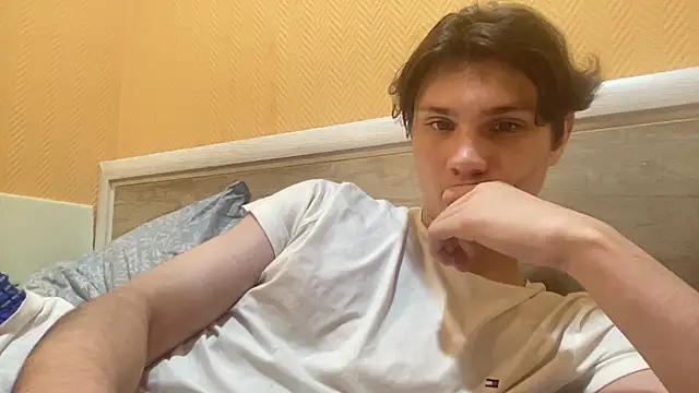 Snapshot of CalvinCay chatting on November 2025 05:46:01 PM CalvinCay online show from November 2025 05:46:01 PM