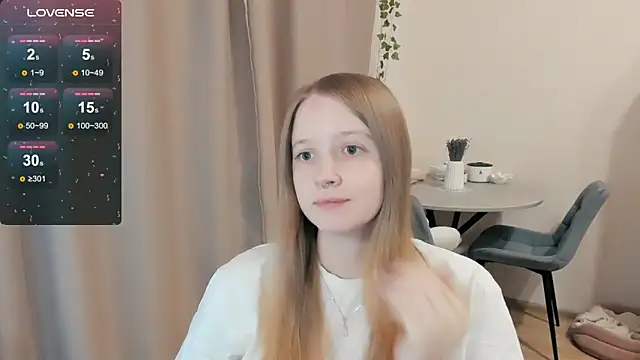 Snapshot of Alyaley chatting on October 2025 11:51:02 PM Alyaley online show from October 2025 11:51:02 PM