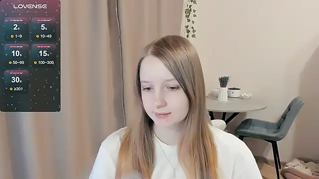 Snapshot of Alyaley chatting on October 2025 04:07:01 PM Alyaley online show from October 2025 04:07:01 PM