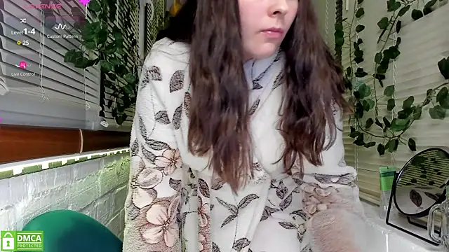 Candys booty online show from December 2024 03:50:02 AM