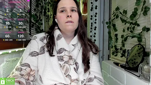 Candys booty online show from February 2025 06:17:01 PM