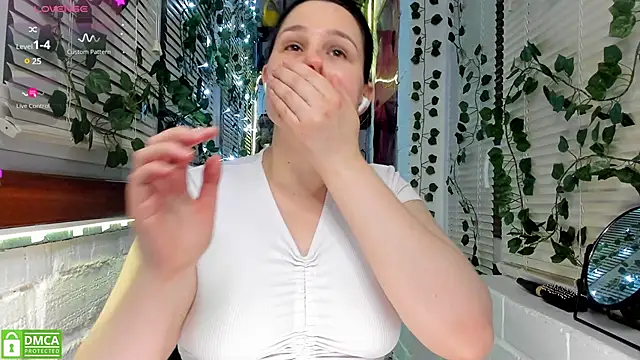 Candys booty online show from February 2025 10:11:02 PM
