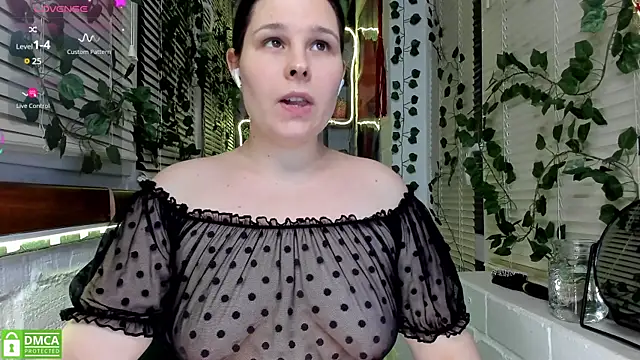 Candys booty online show from March 2025 09:59:02 PM