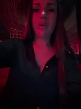 Syka0001 online show from October 2025 05:10:02 PM