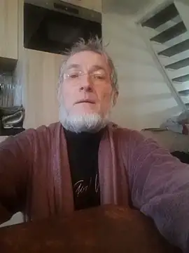 Snapshot of 60philippe chatting on December 2024 12:50:02 PM 60philippe online show from December 2024 12:50:02 PM