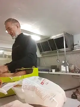 Snapshot of 60philippe chatting on December 2024 10:02:01 AM 60philippe online show from December 2024 10:02:01 AM