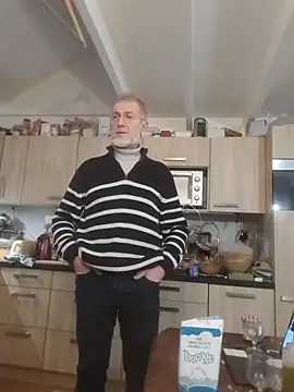 Snapshot of 60philippe chatting on December 2024 03:55:01 PM 60philippe online show from December 2024 03:55:01 PM