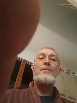 Snapshot of 60philippe chatting on December 2024 05:51:01 PM 60philippe online show from December 2024 05:51:01 PM