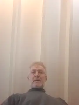 Snapshot of 60philippe chatting on January 2025 10:21:02 AM 60philippe online show from January 2025 10:21:02 AM