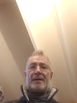 Snapshot of 60philippe chatting on January 2025 07:32:01 AM 60philippe online show from January 2025 07:32:01 AM