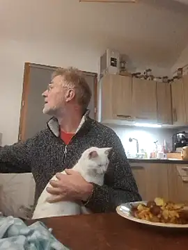 Snapshot of 60philippe chatting on January 2025 10:34:02 AM 60philippe online show from January 2025 10:34:02 AM