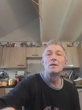 Snapshot of 60philippe chatting on January 2025 08:47:01 AM 60philippe online show from January 2025 08:47:01 AM