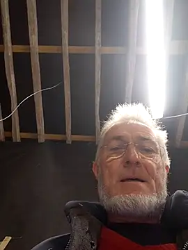 Snapshot of 60philippe chatting on October 2025 07:31:02 AM 60philippe online show from October 2025 07:31:02 AM