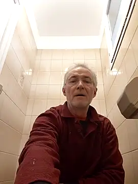 Snapshot of 60philippe chatting on October 2025 08:07:02 AM 60philippe online show from October 2025 08:07:02 AM