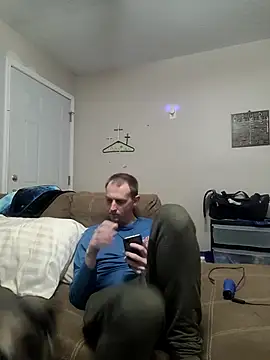 Snapshot of Firechroch7 chatting on December 2024 02:06:01 PM Firechroch7 online show from December 2024 02:06:01 PM