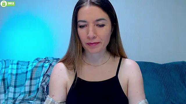 Snapshot of Sweet___Amelia chatting on October 2025 01:36:03 PM Sweet Amelia online show from October 2025 01:36:03 PM