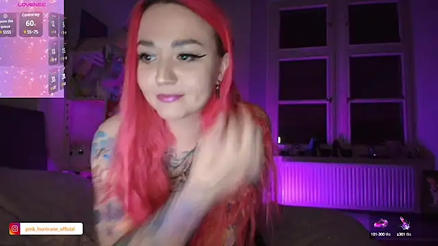 Snapshot of PinkHurricaneOfficial chatting on January 2025 06:43:01 PM PinkHurricaneOfficial online show from January 2025 06:43:01 PM