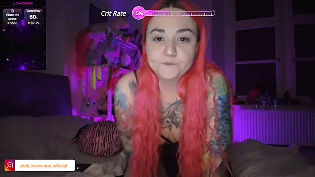 Snapshot of PinkHurricaneOfficial chatting on February 2025 10:32:01 PM PinkHurricaneOfficial online show from February 2025 10:32:01 PM