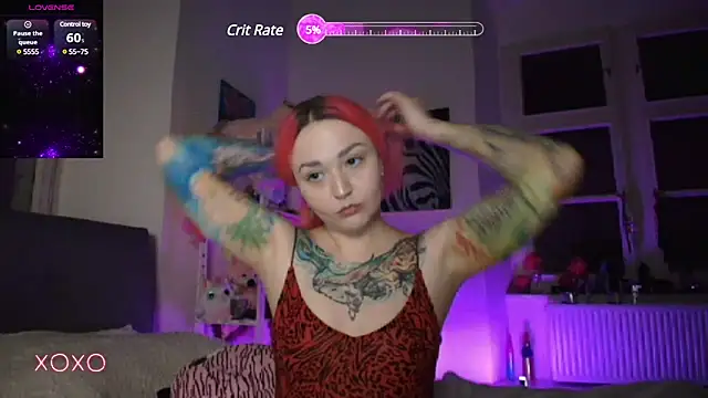 Snapshot of PinkHurricaneOfficial chatting on February 2025 05:10:02 PM PinkHurricaneOfficial online show from February 2025 05:10:02 PM