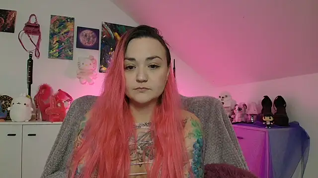 Snapshot of PinkHurricaneOfficial chatting on September 2025 07:30:01 PM PinkHurricaneOfficial online show from September 2025 07:30:01 PM