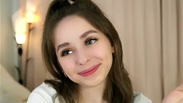 EstherMitchel online show from December 2024 04:12:02 AM