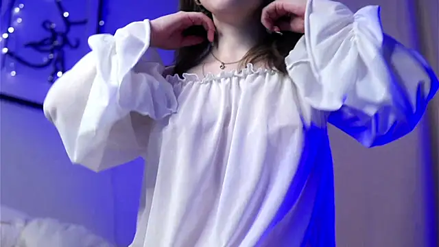 EstherMitchel online show from February 2025 07:20:01 AM