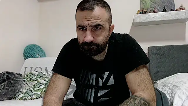 Snapshot of ivat80 chatting on December 2024 07:03:01 AM ivat80 online show from December 2024 07:03:01 AM