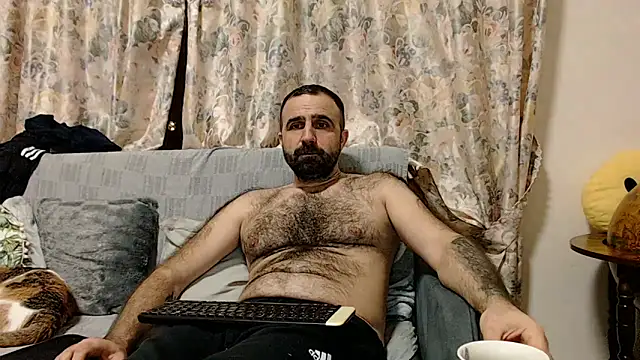 Snapshot of ivat80 chatting on February 2025 04:32:01 PM ivat80 online show from February 2025 04:32:01 PM