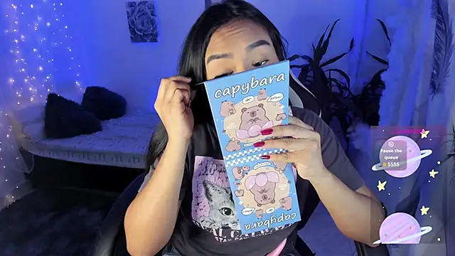 Riana Kean online show from October 2025 03:18:01 AM