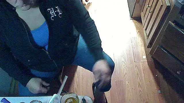 Snapshot of jessicalove99 chatting on December 2024 05:51:01 PM jessicalove99 online show from December 2024 05:51:01 PM