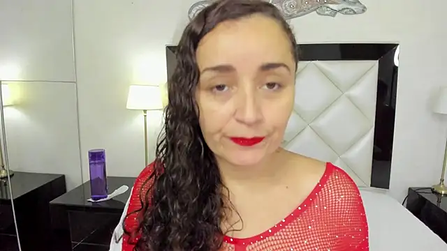  luna  sweet  online show from January 2025 03:27:02 AM