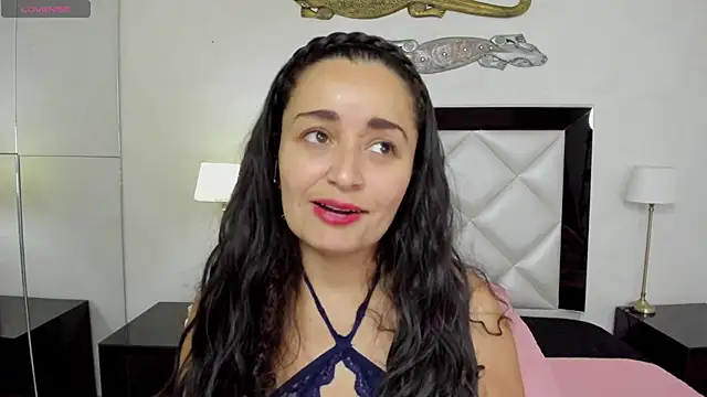  luna  sweet  online show from February 2025 06:45:02 AM