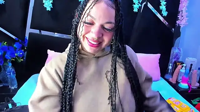 Snapshot of Cocoo_Nuth chatting on October 2025 03:17:02 AM Cocoo Nuth online show from October 2025 03:17:02 AM