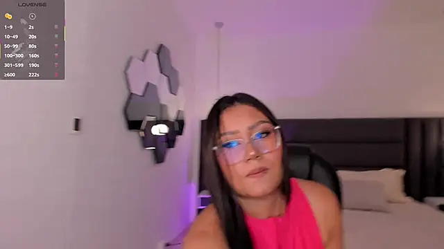 Snapshot of AmberLewis_ chatting on October 2025 02:58:02 AM AmberLewis online show from October 2025 02:58:02 AM