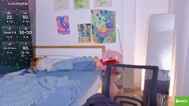 Snapshot of HanahCute chatting on October 2025 12:14:01 AM HanahCute online show from October 2025 12:14:01 AM