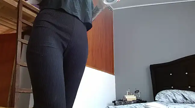 Emilia 1995 online show from March 2025 12:39:02 PM