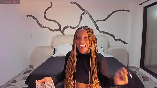 Snapshot of TifannyTaylor_ chatting on December 2024 04:38:01 AM TifannyTaylor  online show from December 2024 04:38:01 AM