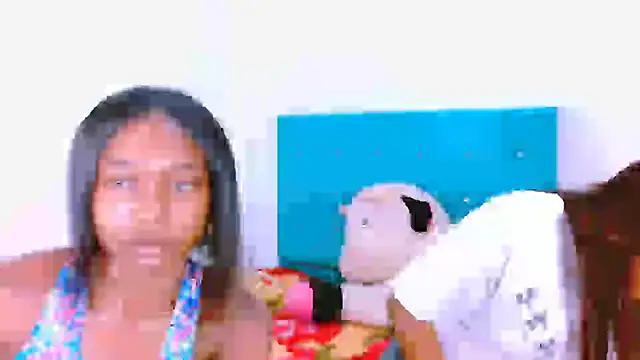 Snapshot of ladypussy69 chatting on December 2024 03:43:02 PM ladypussy69 online show from December 2024 03:43:02 PM