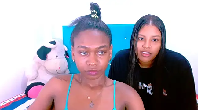 Snapshot of ladypussy69 chatting on December 2024 01:39:02 AM ladypussy69 online show from December 2024 01:39:02 AM