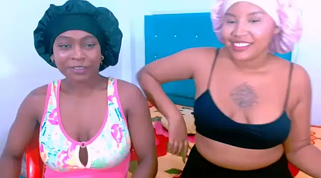 Snapshot of ladypussy69 chatting on March 2025 02:53:02 AM ladypussy69 online show from March 2025 02:53:02 AM