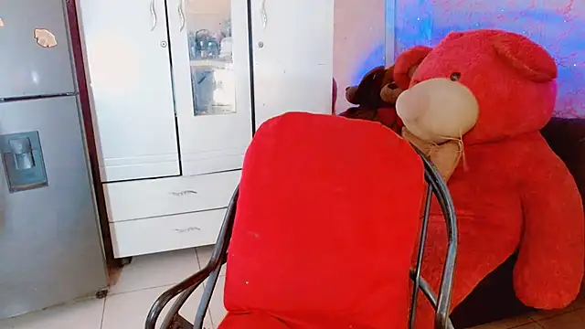 Snapshot of AngelicaDark chatting on October 2025 08:06:02 PM AngelicaDark online show from October 2025 08:06:02 PM