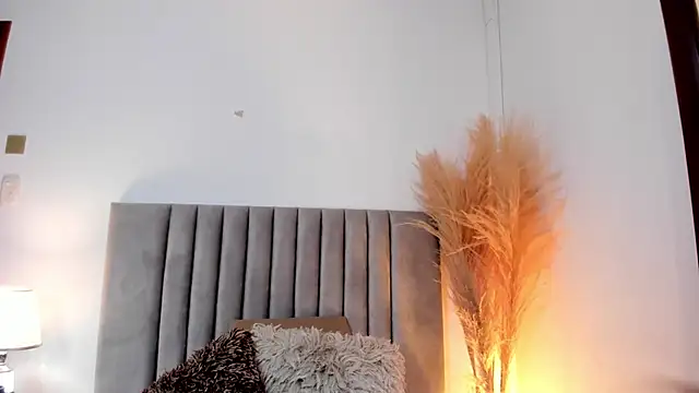 LucyJhonnsonn online show from March 2025 03:26:02 AM