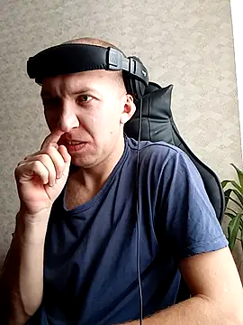 Snapshot of MityaXLoves chatting on March 2025 10:52:02 AM MityaXLoves online show from March 2025 10:52:02 AM