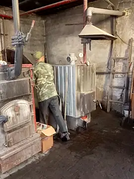 Snapshot of MityaXLoves chatting on October 2025 06:13:02 AM MityaXLoves online show from October 2025 06:13:02 AM