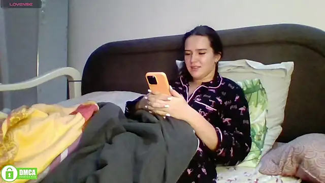 Snapshot of the_princese chatting on December 2024 09:15:02 PM the princese online show from December 2024 09:15:02 PM