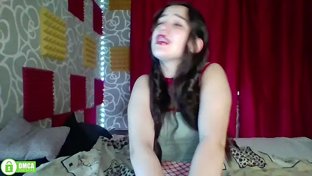 Snapshot of the_princese chatting on December 2024 08:27:01 PM the princese online show from December 2024 08:27:01 PM
