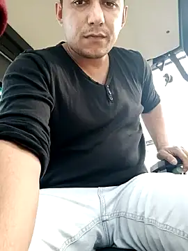 Snapshot of Adana1994 chatting on December 2024 07:18:02 AM Adana1994 online show from December 2024 07:18:02 AM