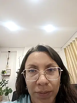 Snapshot of karlamorris_ chatting on October 2025 01:53:02 PM karlamorris online show from October 2025 01:53:02 PM