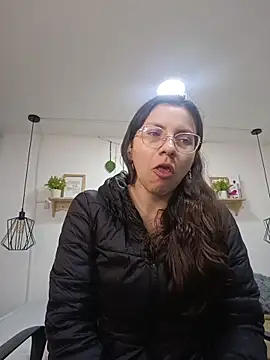 Snapshot of karlamorris_ chatting on October 2025 01:45:02 PM karlamorris online show from October 2025 01:45:02 PM